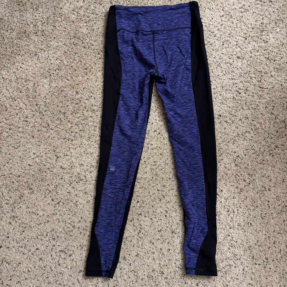 Victoria’s Secret Sport Black Front Purple Back Leggings Size Small - Picture 7 of 9